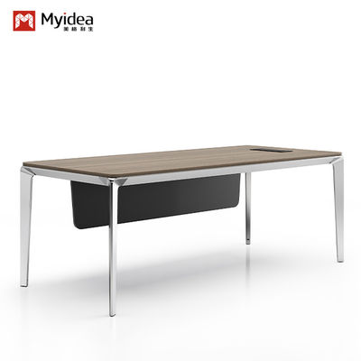 Modern bureau voor 4 personen