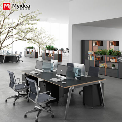 kopen Moderne vierpersoons kantoor bureaublad aanpassing Moduler Houten tafel met geplateerde aluminium legering benen voor kantoor hedendaags ontwerp online manufacture