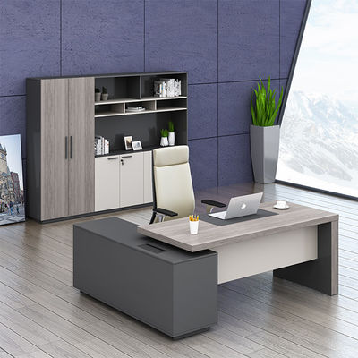 kopen Moderne Luxe Boss Office Desk, Ondersteuning aanpassing Managerial Level Executive Desk, Groot Houten MDF Panel Desk, Dark Classic Design, Kantoorgebruik online manufacture