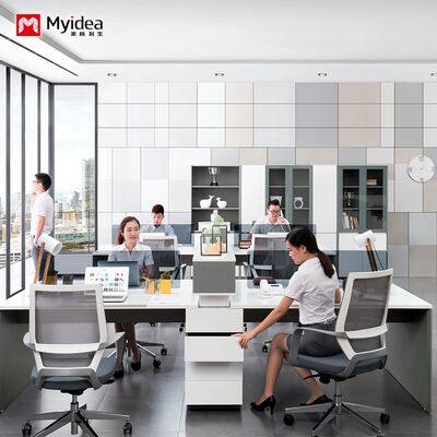 4 personen bureau met opslagladen, wit glanzend geschilderd bureau